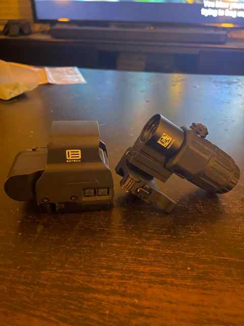 EOtech exps 2.0 and 3x magnifier 