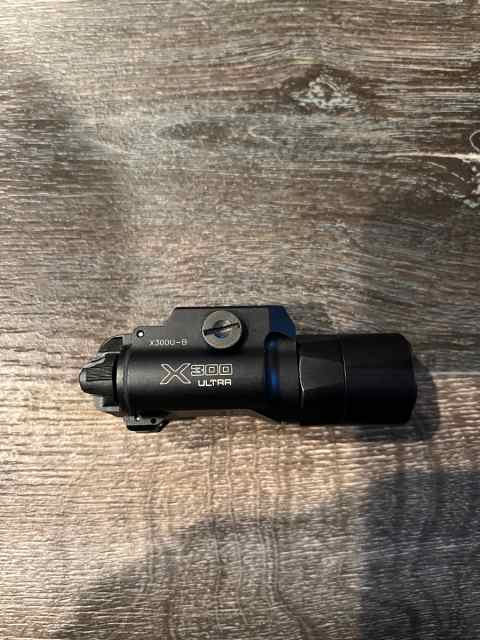 Surefire X300B Ultra