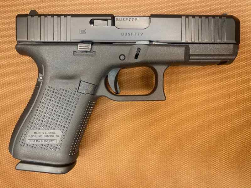 NEW IN THE BOX - Glock 23 Generation 5 - .40S&amp;W