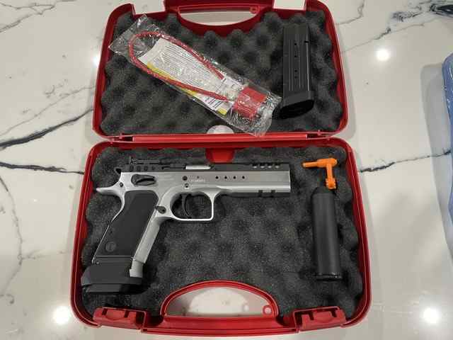 Tanfoglio Defiant Limited Master Black wts/wtt