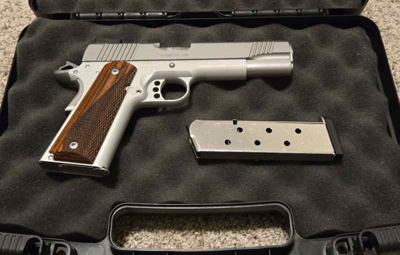 KIMBER Custom .45 ACP - Stainless LW 5in, 1911