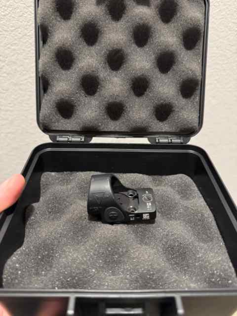 Trijicon SRO 2.5 MOA