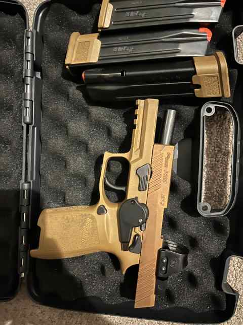 Sig Sauer M18 with Remeo 1 Pro Red dot only $550