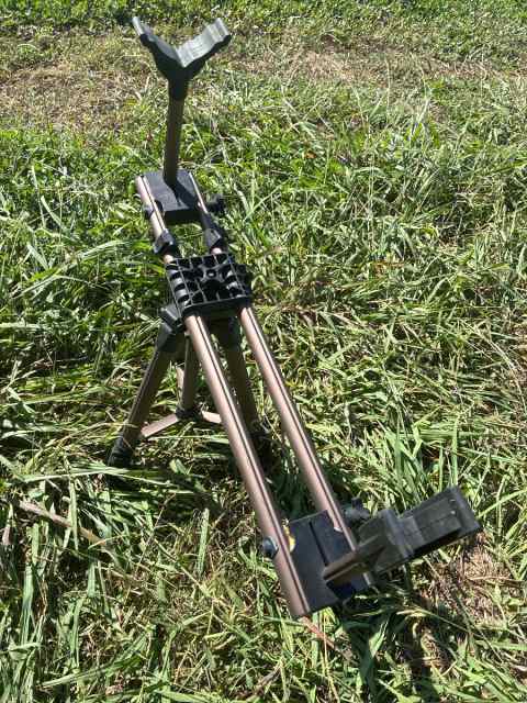 Caldwell field tripod-Deadshot version