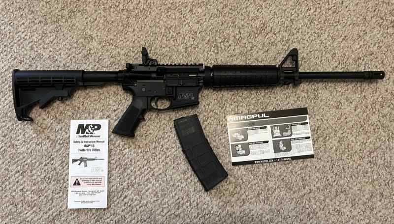  S&amp;W AR15 with ammo and more