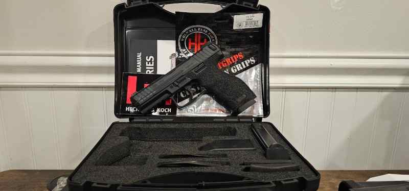 NIB H&amp;K VP9 Paddle with FRONT NS BLACKED OUT REAR 