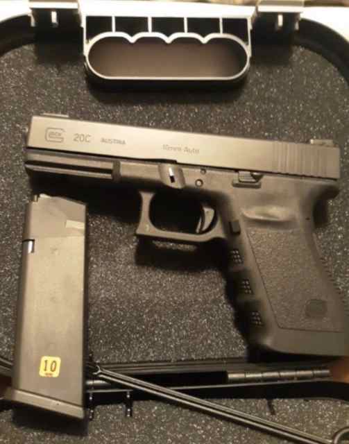 Used Glock 20C 10’mm 