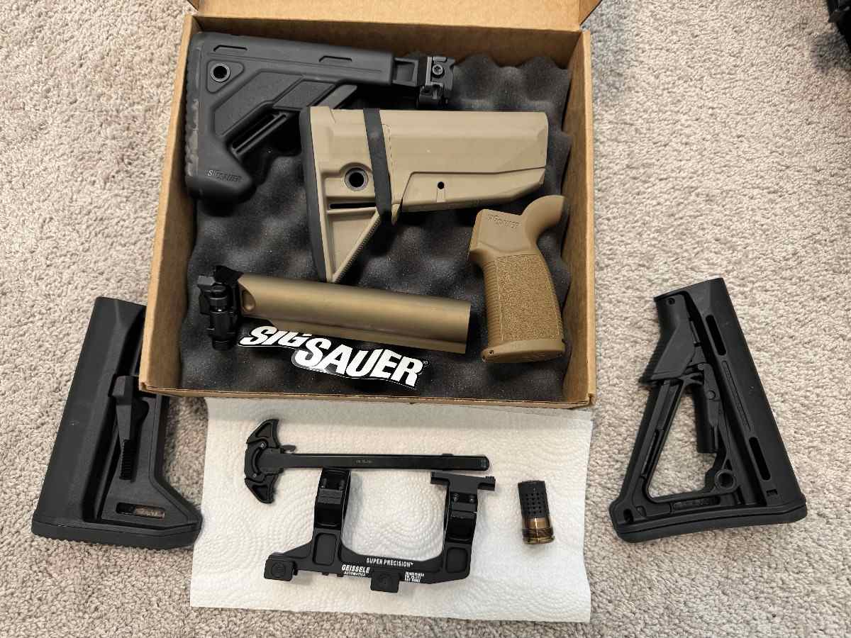 Glock Clone, Winchester Defender 