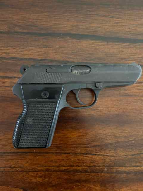 CZ VZOR 70Z 32acp semi auto pistol