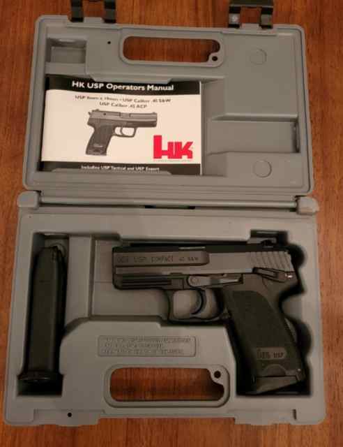 HK USP COMPACT in 40S&amp;W Great Condition w/