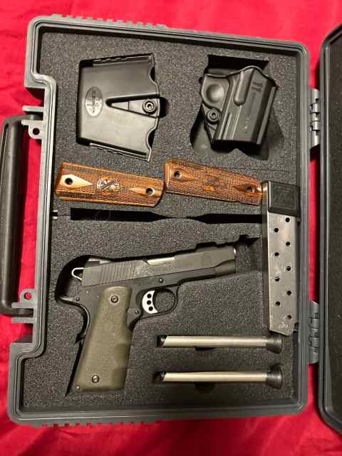 Springfield 1911 Champion 45