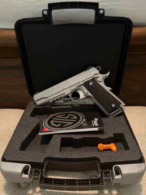 Sig Sauer 1911 