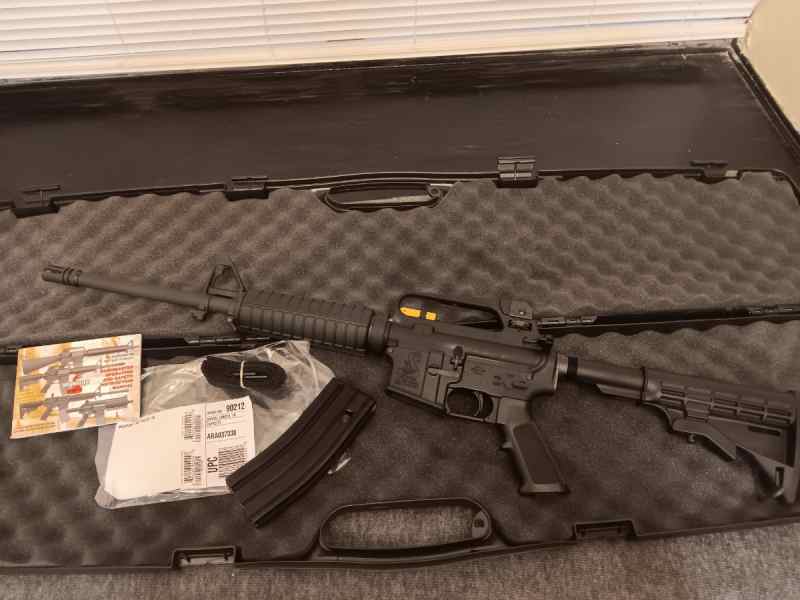 Bushmaster 90212 .223  AR-15, 16&quot; Heavy Barrel NIB