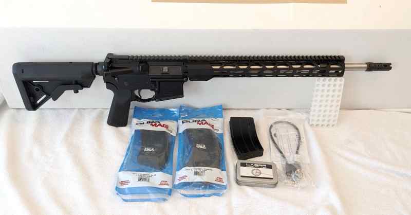 Radical Firearms 6.5 Grendel 18&quot; Like New, Extras