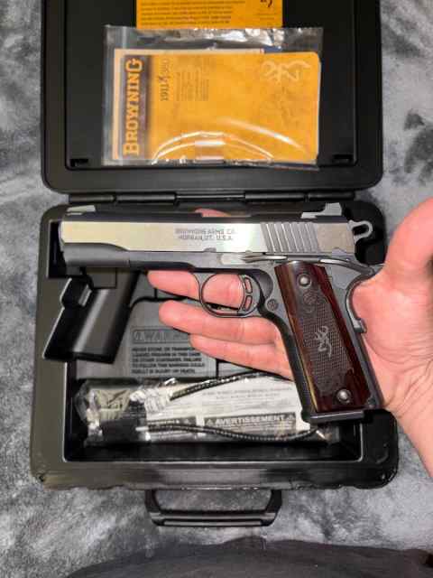 Browning 1911 black label .380
