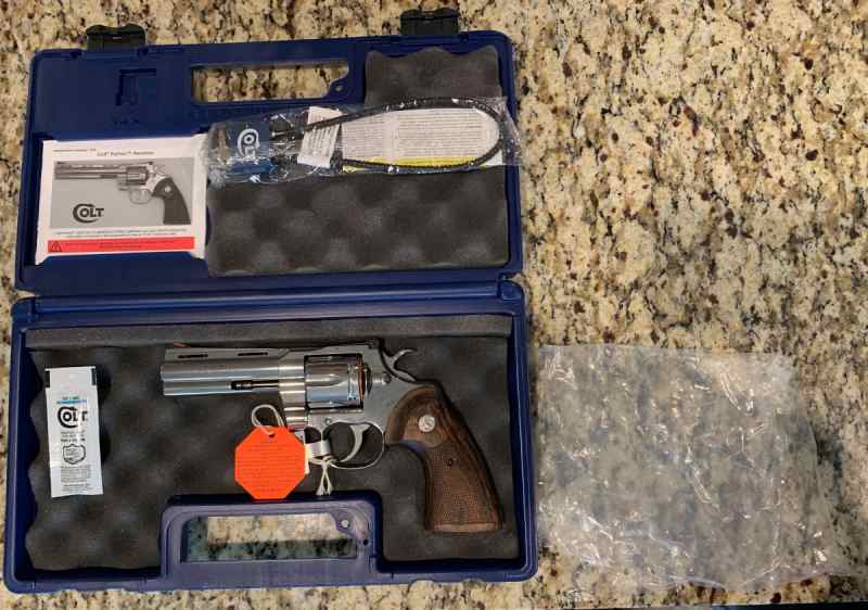 Colt Python 4.25&quot; New in Box Trade/Sell