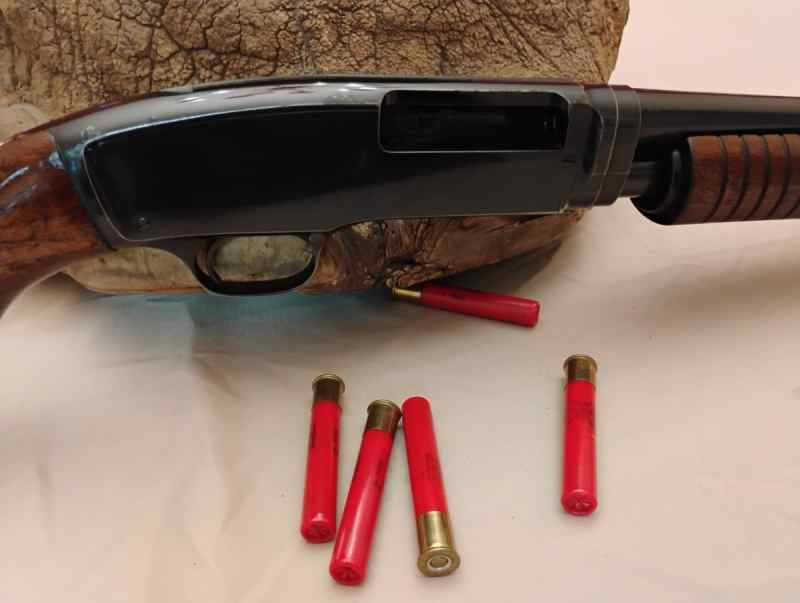 🔥CLASSIC WINCHESTER 42 PUMP ACTION.410 🔥