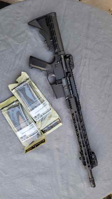 AR15 Palmetto State Armory  Midlength 