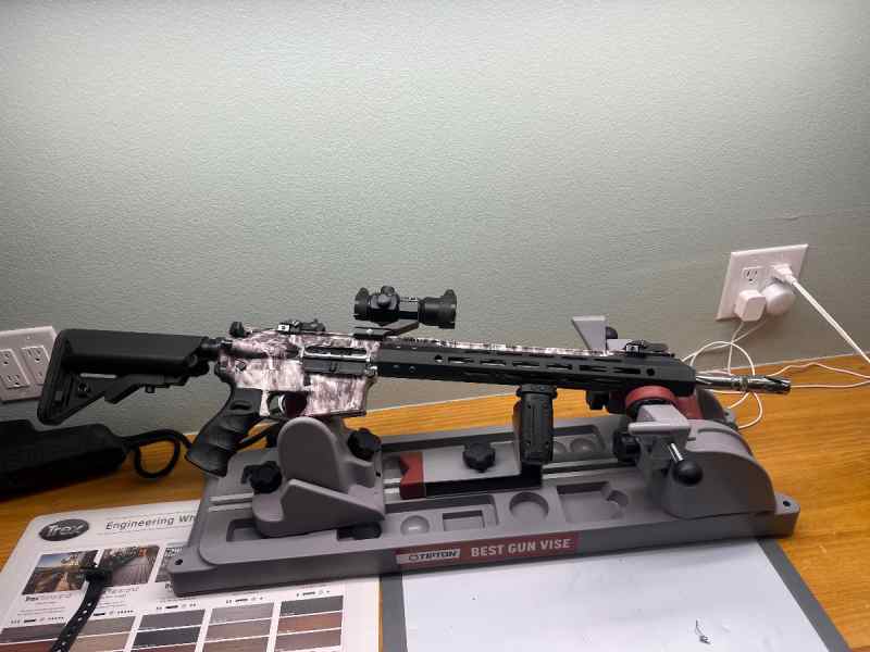 Smith and Wesson M&amp;P 223/5.56  New. 