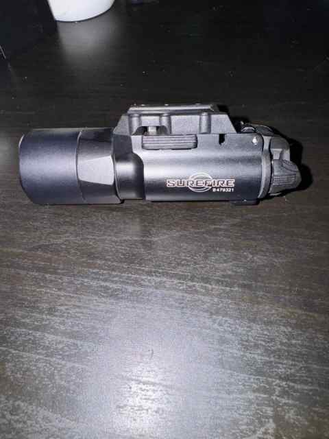 SureFire x300u-a 