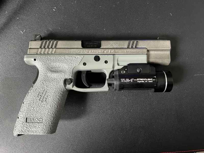 Springfield XD 9MM Tactical 5” and extra mags OBO