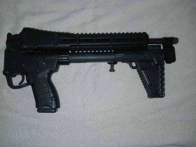 Kel-Tec G1 Sub2K 9mm (Glock mags)