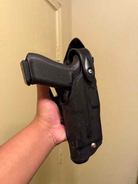 Safariland holster 