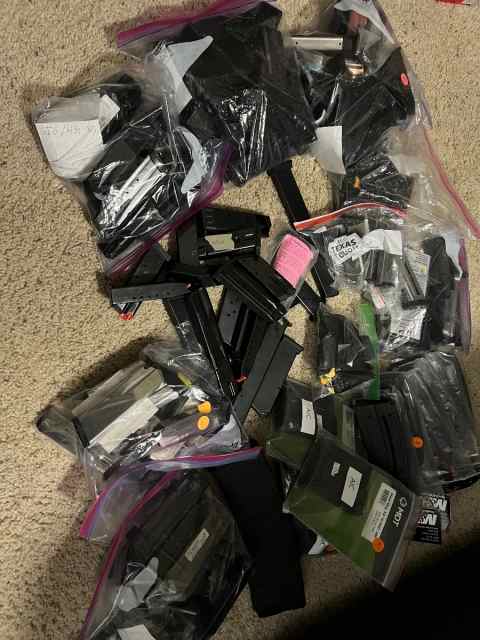 Large list of Pistol magazines