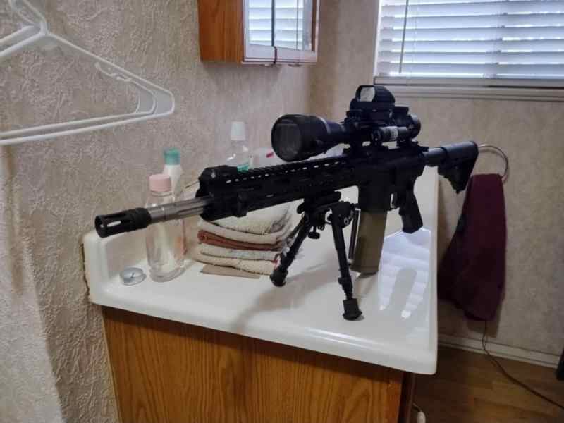 AR-15 FOR SELL IN BELLS TX.75414