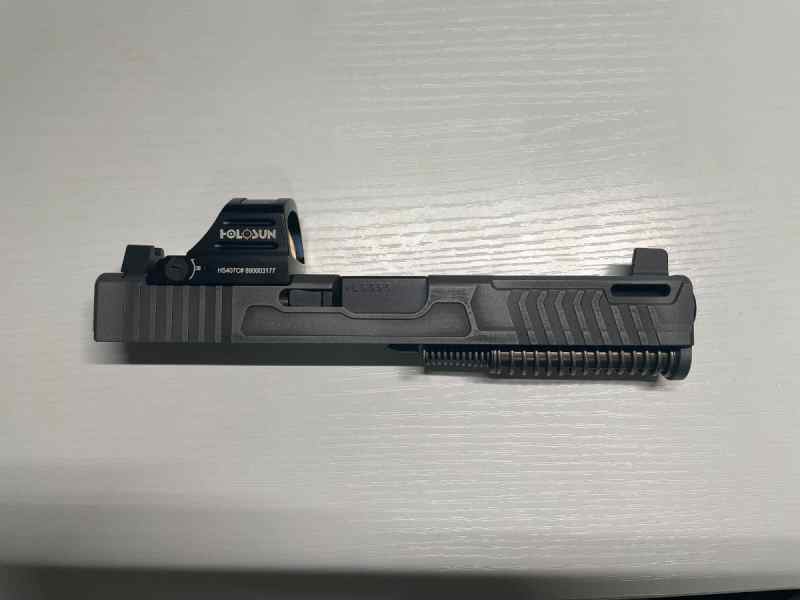 Customs Glock 17 gen 4 slide with Holosun