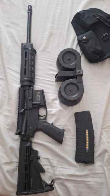 Smith &amp; Wesson M&amp;P 15 