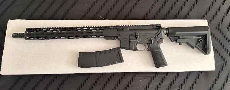 Radical Firearms AR-15 300 Blackout