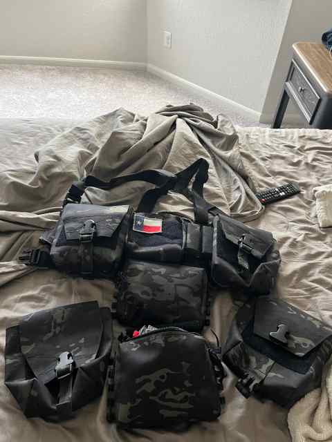 ESSTAC chest rig 