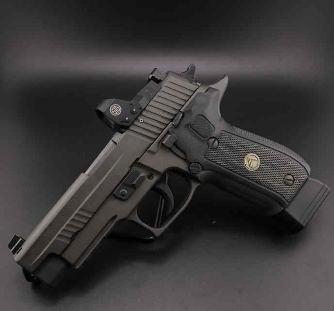 Sig Sauer P226 Legion 9mm, 2 Mags, Romeo 1 Optic